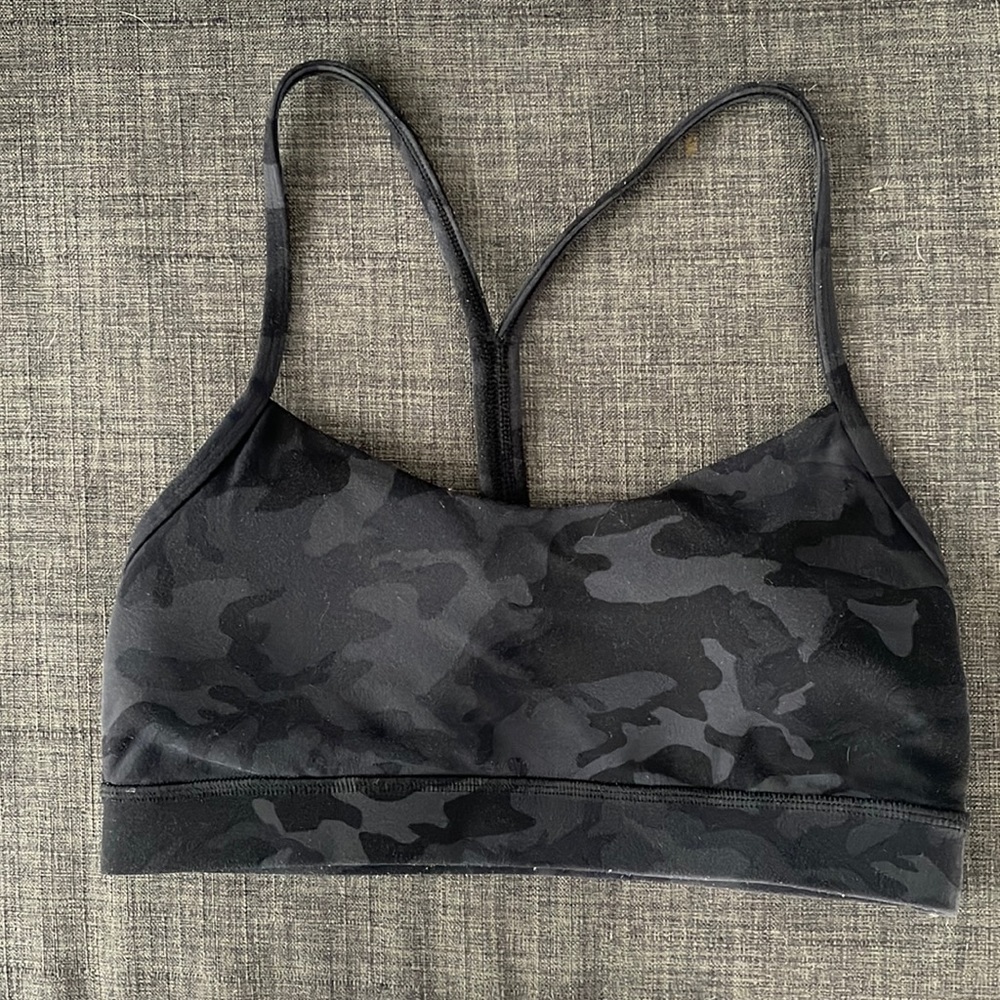 Camp flow lululemon sports bra